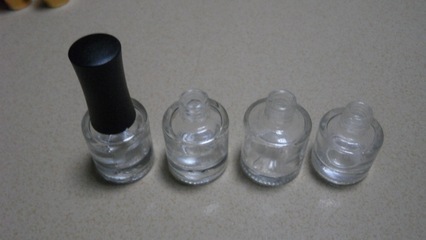 本工廠開發(fā)生產銷售5ML-20ML各種規(guī)格指甲油瓶.指甲油蓋.毛刷等圖片,本工廠開發(fā)生產銷售5ML-20ML各種規(guī)格指甲油瓶.指甲油蓋.毛刷等圖片大全,廣州市艾薇日用品-7-