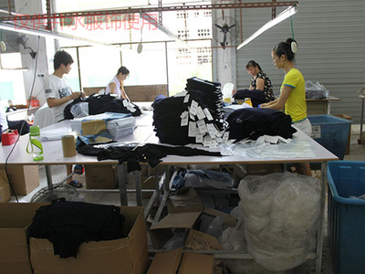 東莞井水服飾 女士毛織產品專業拍攝指南與品牌呈現